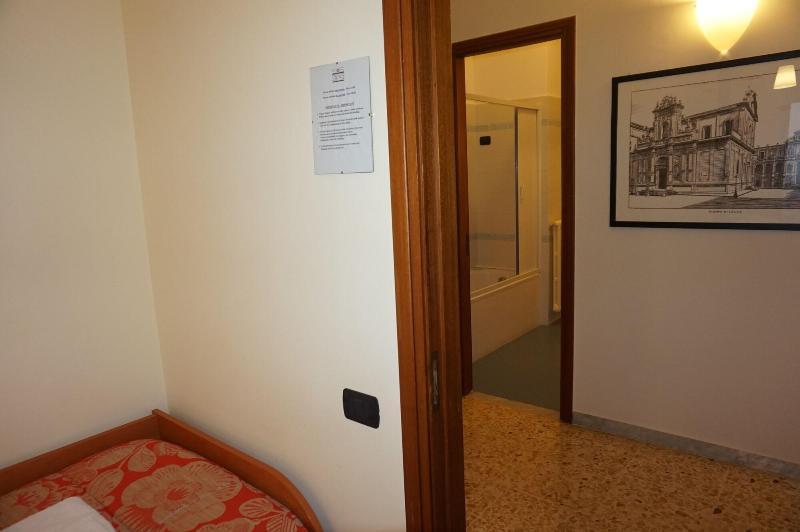 B&B Piazza 300Mila Lecce Kültér fotó