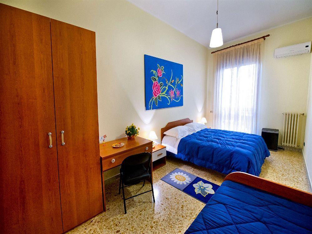 B&B Piazza 300Mila Lecce Kültér fotó