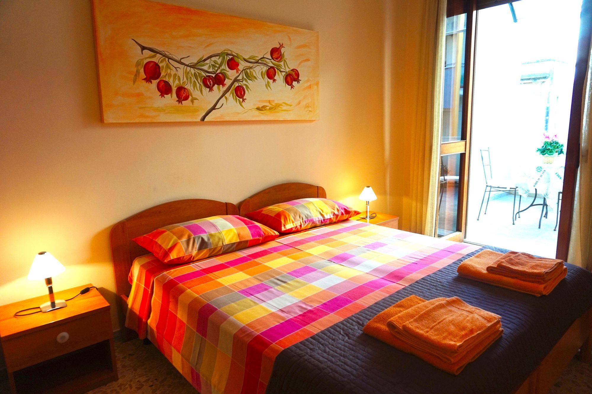B&B Piazza 300Mila Lecce Kültér fotó